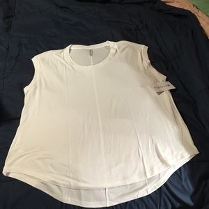 NWT ATHLETA Cloud Stratus Tee XL